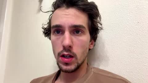 hotdickjake online show from December 15, 2024, 11:12 am