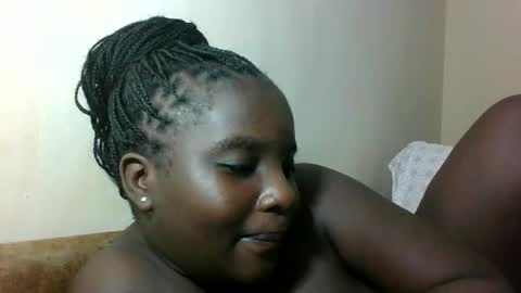 Snapshot of hotebbbyy chatting on June 8, 2026, 6:08 pm EBBY online show from June 8, 2026, 6:08 pm