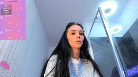 hotfallingdevil online show from October 13, 2025, 8:47 am