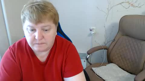 Snapshot of hotfiremommy chatting on May 24, 2026, 5:56 am LimonkaFire online show from May 24, 2026, 5:56 am