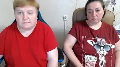 Snapshot of hotfiremommy chatting on June 6, 2026, 6:45 pm LimonkaFire online show from June 6, 2026, 6:45 pm
