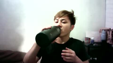 hotfucker_drei online show from November 10, 2025, 6:23 am