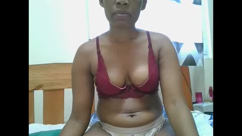 hotgal54 online show from November 21, 2025, 9:52 am