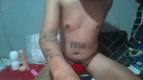 Snapshot of hotgayxx99 chatting on January 13, 2026, 1:11 am hotgayxx99 online show from January 13, 2026, 1:11 am