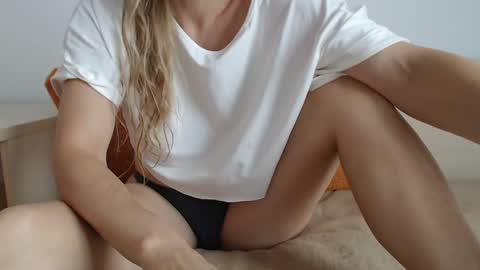 Snapshot of hotginger111 chatting on September 29, 2025, 8:41 am hotginger111 online show from September 29, 2025, 8:41 am