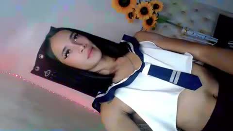 hotgirl_krisxx online show from October 20, 2025, 7:20 am