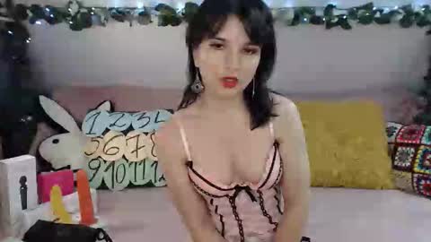 hotgirlkarina online show from April 15, 2026, 3:46 am