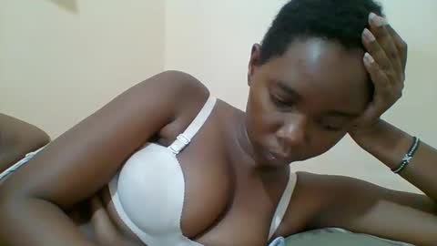 Queen online show from February 5, 2025, 4:14 pm