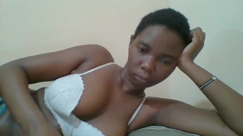 Queen online show from February 7, 2025, 4:16 am