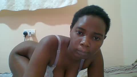 Queen online show from February 14, 2025, 1:18 pm