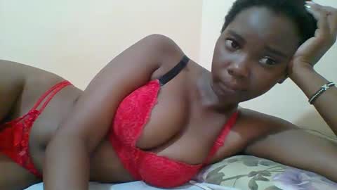 Queen online show from March 3, 2025, 3:52 am