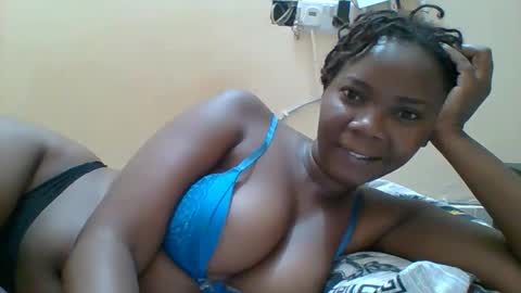 Snapshot of hotgodees chatting on February 24, 2026, 4:10 am Queen online show from February 24, 2026, 4:10 am