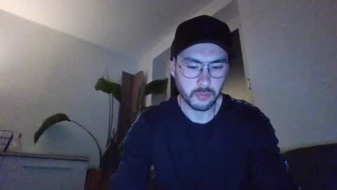 Snapshot of hotguitarplayernaked chatting on December 28, 2024, 1:18 am hotguitarplayernaked online show from December 28, 2024, 1:18 am