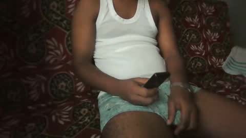 hotguyy001 online show from February 26, 2026, 4:22 am