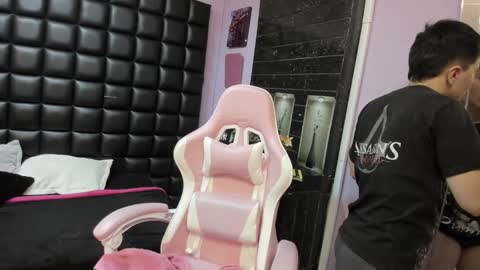 hannah online show from November 19, 2025, 5:13 pm