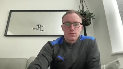 hotholby86 online show from February 16, 2025, 11:59 am