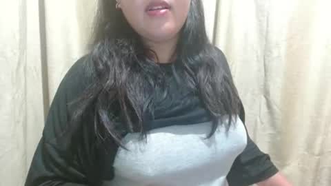 Snapshot of hotiemorenagurl18 chatting on September 11, 2025, 9:48 pm hotiemorenagurl18 online show from September 11, 2025, 9:48 pm