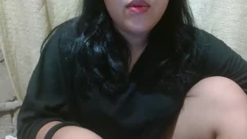 Snapshot of hotiemorenagurl18 chatting on October 17, 2025, 5:10 am hotiemorenagurl18 online show from October 17, 2025, 5:10 am