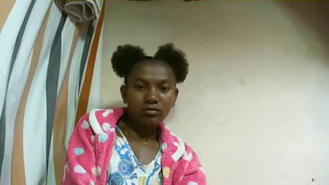 veronique online show from October 2, 2025, 2:29 am