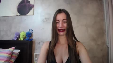 Lia   online show from February 21, 2026, 6:20 pm