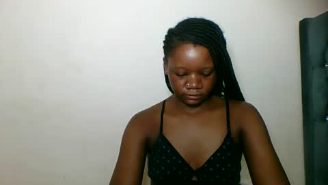 LOYCE online show from May 26, 2026, 12:50 am