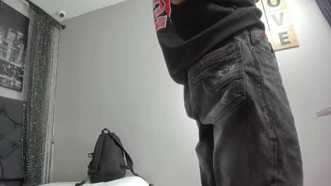 Hotkoljei online show from January 19, 2025, 2:25 am