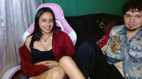Eevee  Zoro online show from May 15, 2026, 11:01 pm