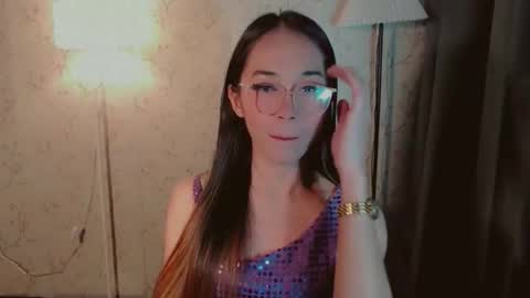 XANDRA online show from October 7, 2025, 4:26 pm