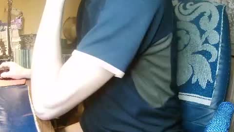 hotleopold online show from January 26, 2025, 1:31 am