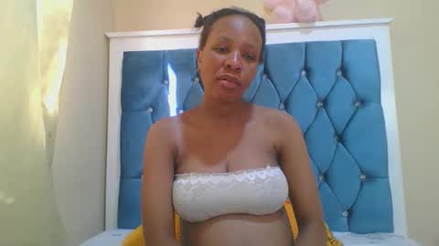 Snapshot of hotlove255 chatting on November 24, 2025, 6:02 am hotlove255 online show from November 24, 2025, 6:02 am