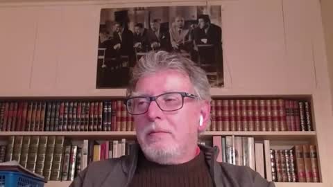 hotlux_54 online show from December 6, 2024, 11:25 pm