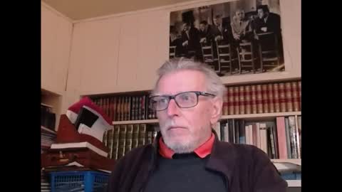 hotlux_54 online show from October 18, 2025, 3:02 pm