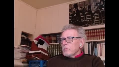 hotlux_54 online show from October 29, 2025, 1:24 pm