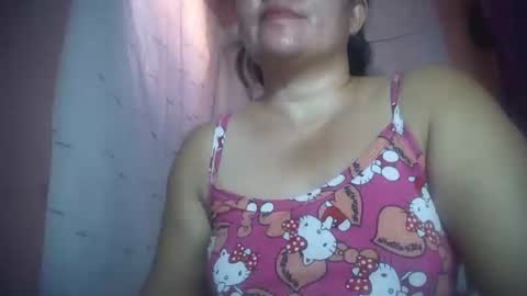 hotmatureladyxxx online show from April 5, 2026, 5:15 am