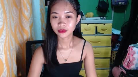 hotmom_gia online show from December 2, 2024, 7:47 am