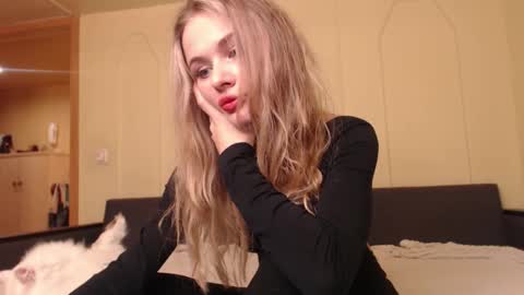 Snapshot of hotmp4 chatting on October 4, 2025, 5:33 pm hotmp4 online show from October 4, 2025, 5:33 pm