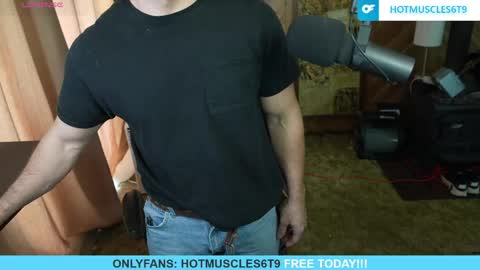 Snapshot of hotmuscles6t9 chatting on May 16, 2026, 5:34 pm hotmuscles6t9 online show from May 16, 2026, 5:34 pm