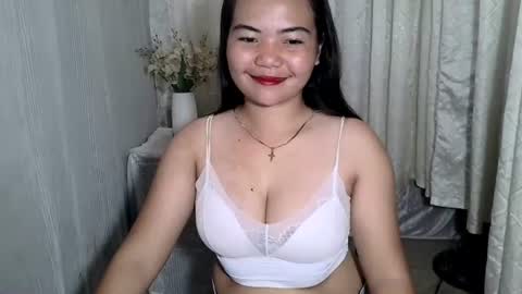 Snapshot of hotness_joy chatting on June 14, 2026, 4:36 am hotness_joy online show from June 14, 2026, 4:36 am