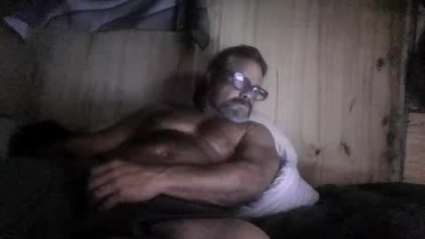 hotnriv13 online show from July 23, 2026, 9:18 am