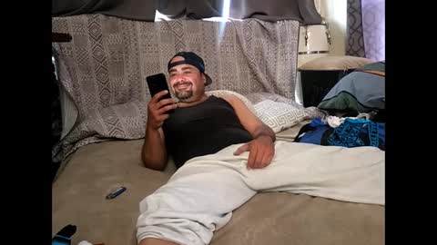 hotrox6942 online show from September 23, 2025, 8:56 pm