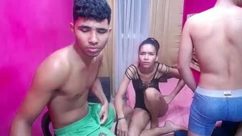 emma and alex we like suck deep and fuck hard we like shows fetish and 69 double penetration online show from April 14, 2026, 7:42 pm