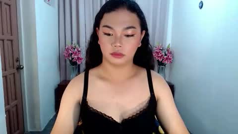 hotsiren101 online show from January 6, 2026, 7:39 pm