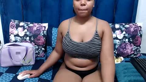 hotsmalltitsx online show from July 5, 2026, 6:04 pm