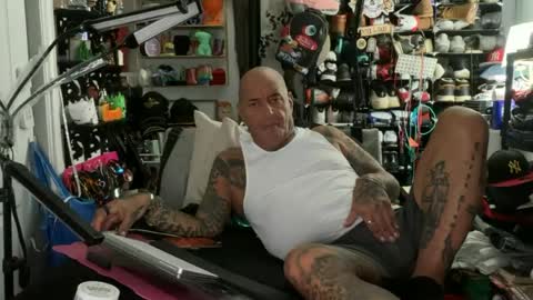 hotstuff775616 online show from July 4, 2026, 4:29 am