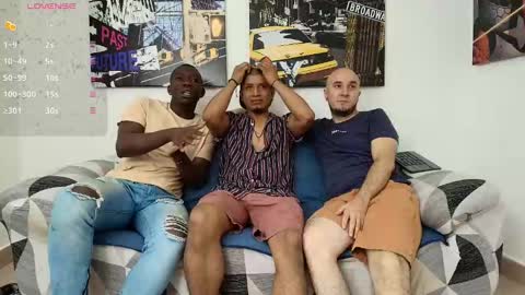 hott_asses online show from January 5, 2025, 1:26 pm