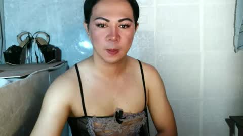 Alex Summer online show from May 17, 2026, 2:53 am