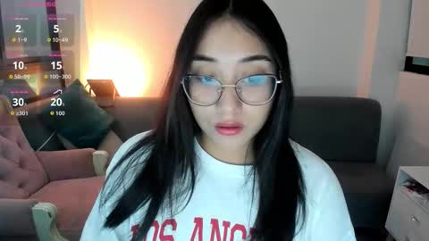 AMY online show from October 10, 2025, 7:35 pm