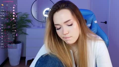 hello Im Eva online show from January 26, 2025, 10:45 am