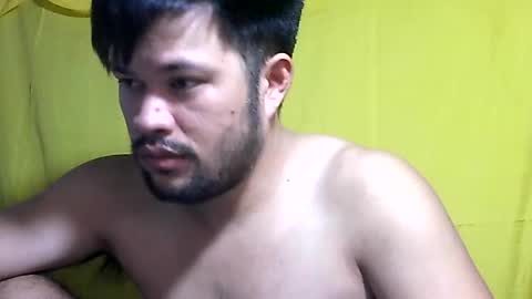 Snapshot of hottestpinoy2323 chatting on June 25, 2026, 4:12 am HottestPinoy32 online show from June 25, 2026, 4:12 am