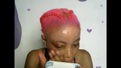 hottie baddie14 online show from October 28, 2025, 9:39 pm